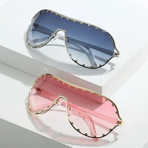 Trendy oversized shield sunglasses with metal studs and gradient lenses for women