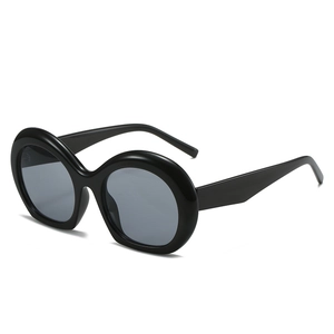 Lunettes de soleil ovales noires puff surdimensionnées avec monture épaisse pour femmes