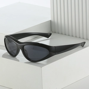 Chic black Y2K sports sunglasses with wrap-around frame and dark grey lenses
