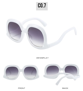 Vue en trois angles de lunettes de soleil blanches avec verres dégradés violets