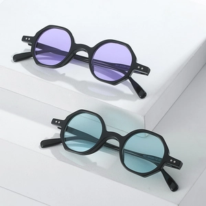 Retro thick frame polygonal sunglasses with purple and blue lenses in a minimalist style
