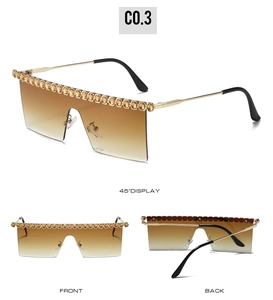 Vue en trois angles de lunettes de soleil sans monture avec strass et verres dégradés