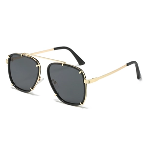 Lunettes De Soleil Carrées Avec Monture En Métal Et Plastique Protection UV400 Style Rétro Punk Pour Hommes Et Femmes