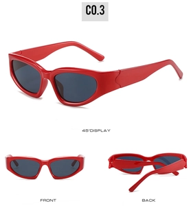 Vue triple des lunettes de soleil œil de chat rouges avec verres foncés sous trois angles