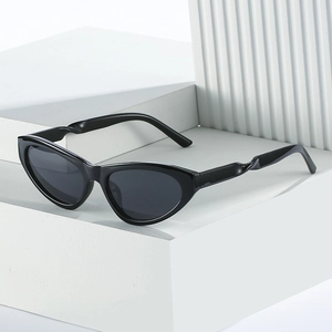 Punk Y2K cat eye cycling sunglasses with unique black twisted wave temples and UV400 lenses