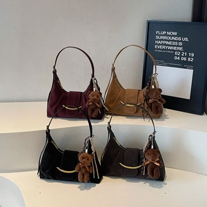 Vintage PU Leather Half Moon Shoulder Bag For Women Fashion Underarm Hobo Bag With Cute Bear Charm Crescent Buckle