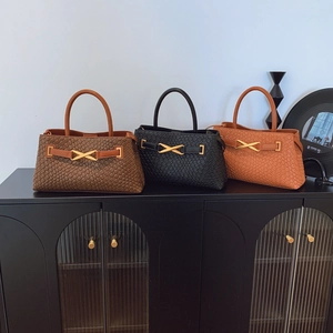 Woven PU Leather Crossbody Bag Women Fashion Kelly Handbag With Metal X Buckle Top Handle Versatile Elegant