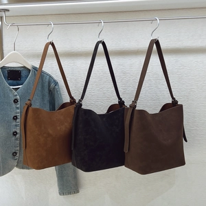 Minimalist Women Shoulder Bucket Bag PU Matte Suede Large Capacity Fashion Tote With Inner Pouch Crossbody Handbag
