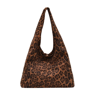 Minimalistische tas met luipaardprint met een grote capaciteit en brede schouderband