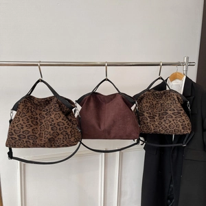 Women Large Tote Bag Leopard Print Faux Suede Crossbody Shoulder Bag Retro Hobo Handbag Daily Versatile Commuter