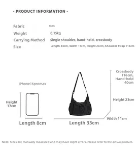 Comparaison de taille détaillée du sac matelassé noir avec dimensions de l'iPhone 16 Pro Max