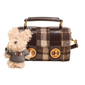 Sac bandoulière rétro à carreaux avec fermoirs dorés et breloque chien en peluche mignon