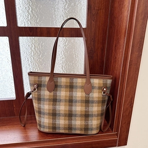 Classic large capacity plaid wool tote bag with vintage brown leather handles for women