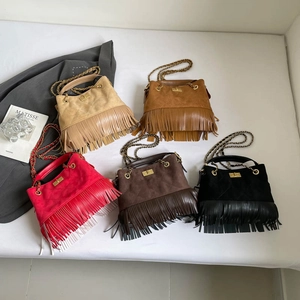 Quilted Suede Fringe Crossbody Bag With Gold Chain Tassel Bohemian Retro Shoulder Handbag For Women