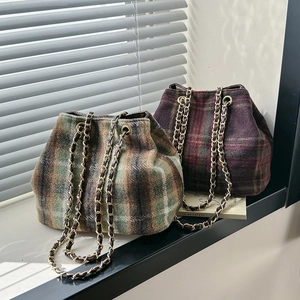 Vintage Plaid Woolen Bucket Crossbody Bag For Women Retro Tweed Shoulder Bag With Metal Leather Chain Strap Autumn Winter