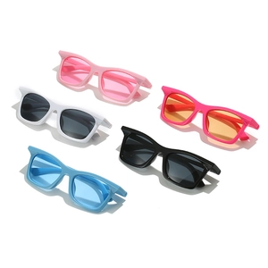 Fashionable thick frame square sunglasses set in multiple candy colors for a retro look