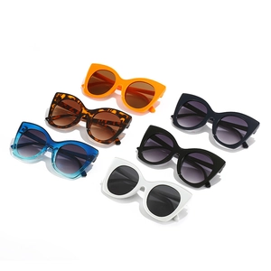 Trendy oversized cat-eye sunglasses for women in six stylish assorted color frames