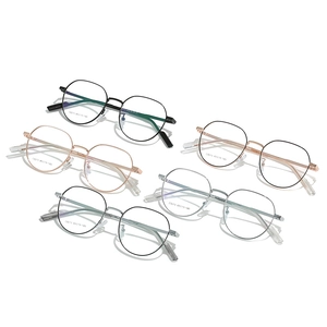 Ultralight retro polygon metal eyeglasses frames in five colors with blue light protection