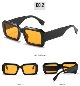 Trois vues de lunettes de soleil cyberpunk carrées avec monture noire et verres orange