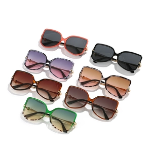 Fashionable oversized square sunglasses for women in multiple colors with UV protection