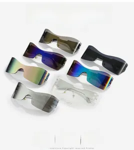 Détails des lunettes de soleil monobloc sans monture avec plaquettes de nez en métal