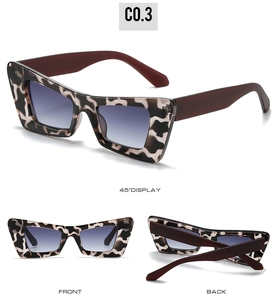 Vue en trois angles de lunettes chat avec imprimé vache et verres dégradés bleus
