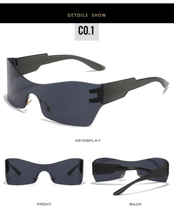 Vue en trois angles des lunettes de soleil de sport grises avec branches noires