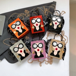 Sac Bandoulière Boîte Pour Femmes Design Visage Dessin Animé Miroir Cuir PU Sac À Épaule Avec Poignée Foulard Et Chaîne Mode