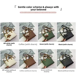 Comparaison détaillée de sacs seaux en cuir crème, marron, vert et noir avec accessoires