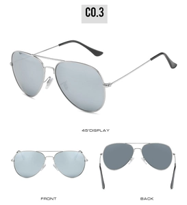 Gafas de sol aviador plateadas clásicas con lentes polarizadas en varios ángulos
