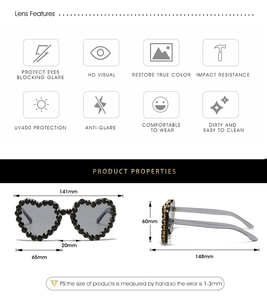 Détail de lunettes de soleil en forme de cœur avec strass et paramètres techniques UV400