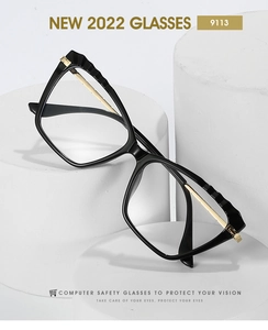 Detail of cat-eye TR90 frames with stylish gold metal inlay on temple arms