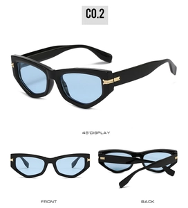 Vue en trois angles des lunettes de soleil triangle œil de chat, monture noire, verres bleus