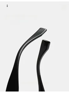 Close-up of curved sunglasses legs in glossy black, showing ergonomic comfortable design