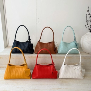 Woven PU Leather Hobo Handbag With Knot Strap And Mini Pouch Charm For Women Summer Daily Fashion Underarm Bag