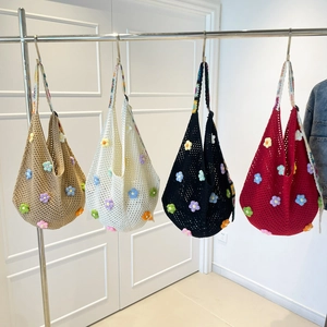 Handgefertigte Gehäkelte Umhängetasche Gewebte Baumwolle Bunte Blumen Boho Tote Für Damen Große Kapazität Lässig