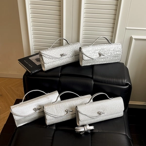 Borsa Baguette In Pelle PU Argento Con Fibbia A Nodo In Metallo Pochette Da Sera Per Donna Borsa A Tracolla