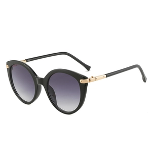 Fashion Cat Eye Sunglasses For Women UV400 Protection Gradient Lenses Retro Large PC Metal Frame Trendy Eyewear