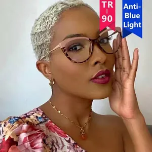 Cat eye TR90 anti-blue light glasses with tortoiseshell frames and metal temples