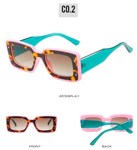 Detailansichten der quadratischen Sonnenbrille mit rosa Außenrahmen und Schildpatt-Optik