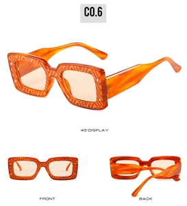 Drei Ansichten der quadratischen Sonnenbrille mit Webstruktur aus orangefarbenem Acetat