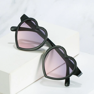 Kids heart shaped sunglasses with black frame and pink purple gradient lenses