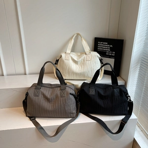 Sac Fourre-Tout Plissé Grande Capacité En Nylon Léger Sac De Voyage Gym Pour Femmes Sac À Bandoulière Urbain