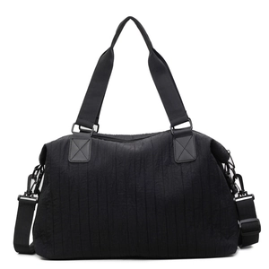 Sac de voyage polyvalent en nylon noir plissé avec bandoulière réglable et poignées