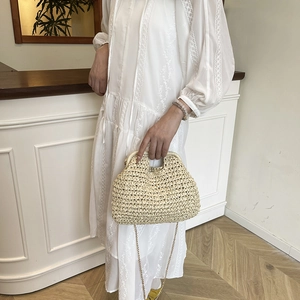 Sac à main chic en paille tressée avec bandoulière amovible pour mode de plage d'été