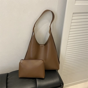Brown leather hobo tote bag set with matching pouch, stylish large capacity shoulder handbag
