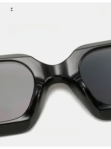 Macro shot of comfortable integrated nose pads on black square frame sunglasses