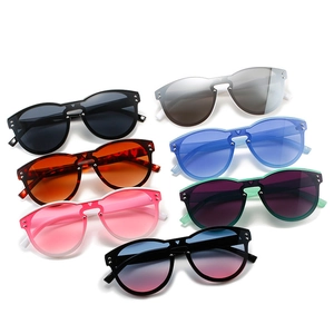 Fashionable oversized V-frame sunglasses with rivet accents in seven assorted colors