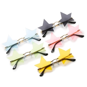 Occhiali da sole a stella senza montatura in vari colori sfumati e ponte in metallo