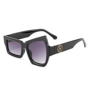 Asymmetric Irregular Geometric Sunglasses Polycarbonate Frame UV400 Protection Fashion Hip Hop Streetwear Eyewear Men Women